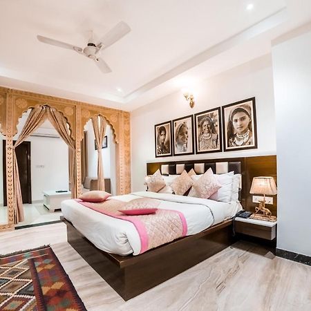 Hotel Radhika Jaisalmer Buitenkant foto